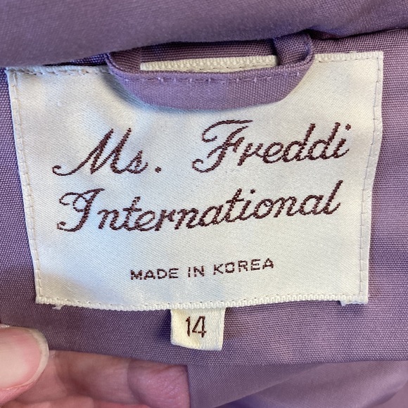 Vintage Ms. Freddi International Coat Mauve Size 14 With Ceramic Flower Button - Picture 9 of 9